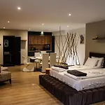 Pensión R34 Boutique 4*